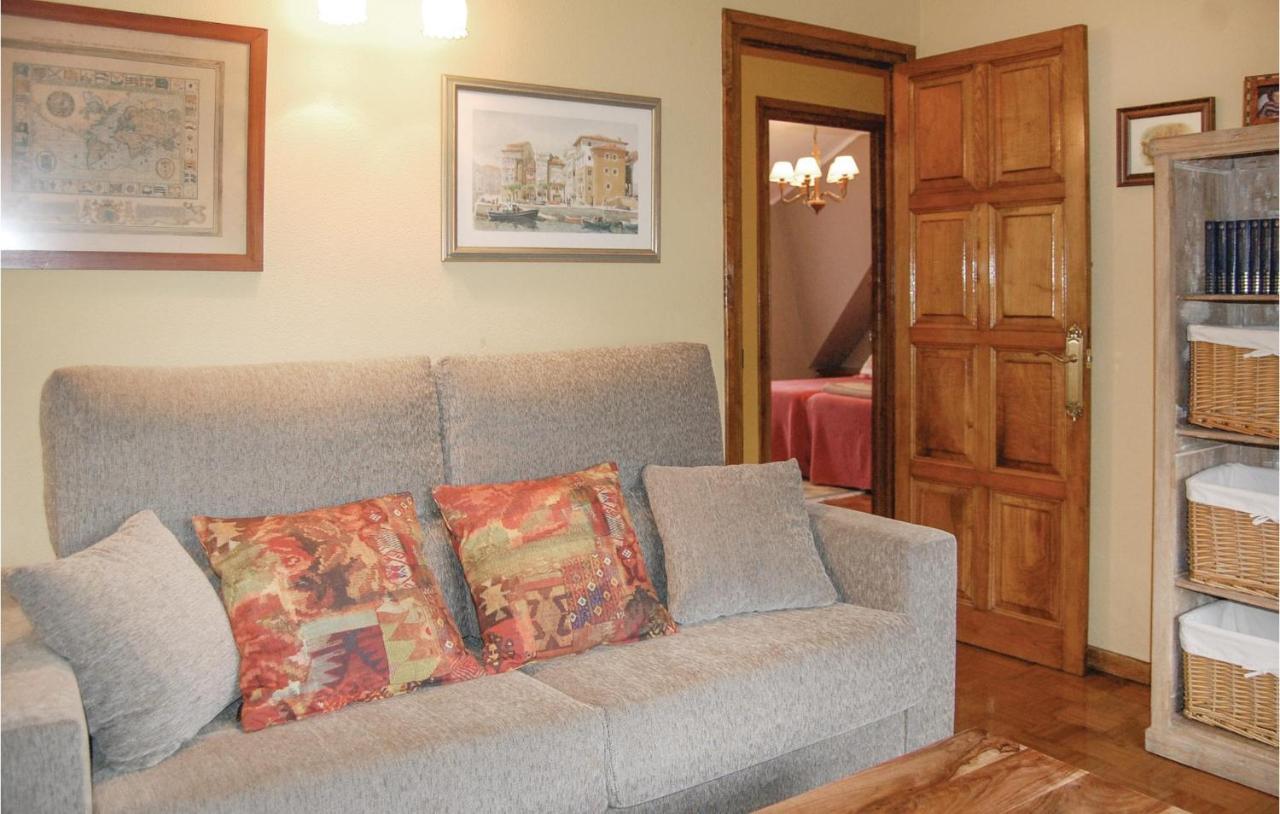 Gorgeous Home In Pilona With Kitchen La Pinera Esterno foto