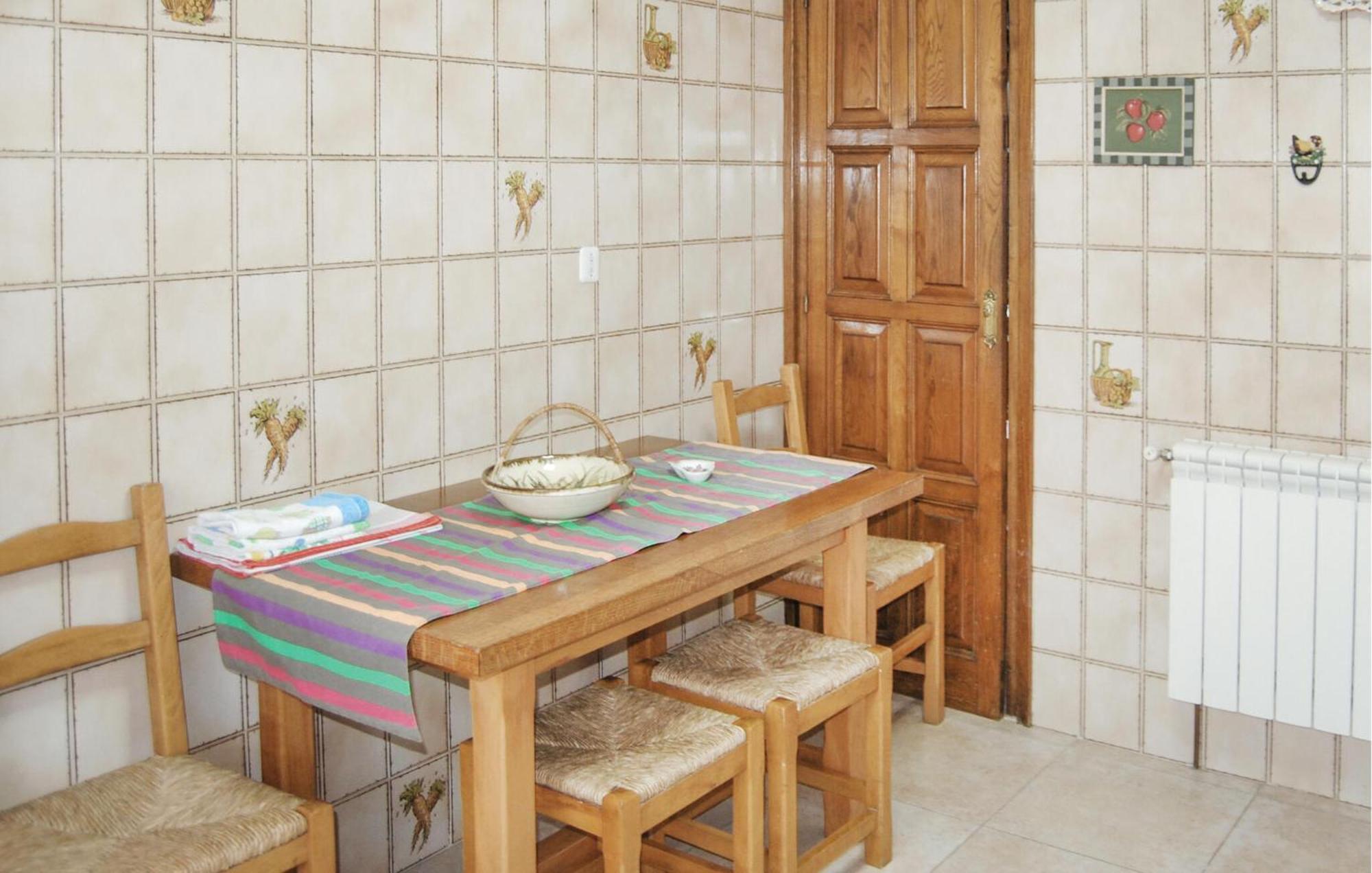 Gorgeous Home In Pilona With Kitchen La Pinera Esterno foto